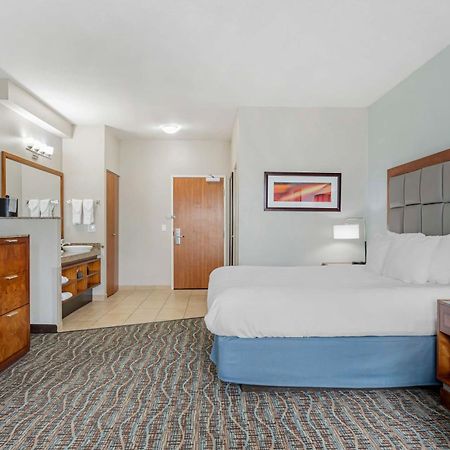 Best Western Plus Peppertree Inn At Omak Esterno foto