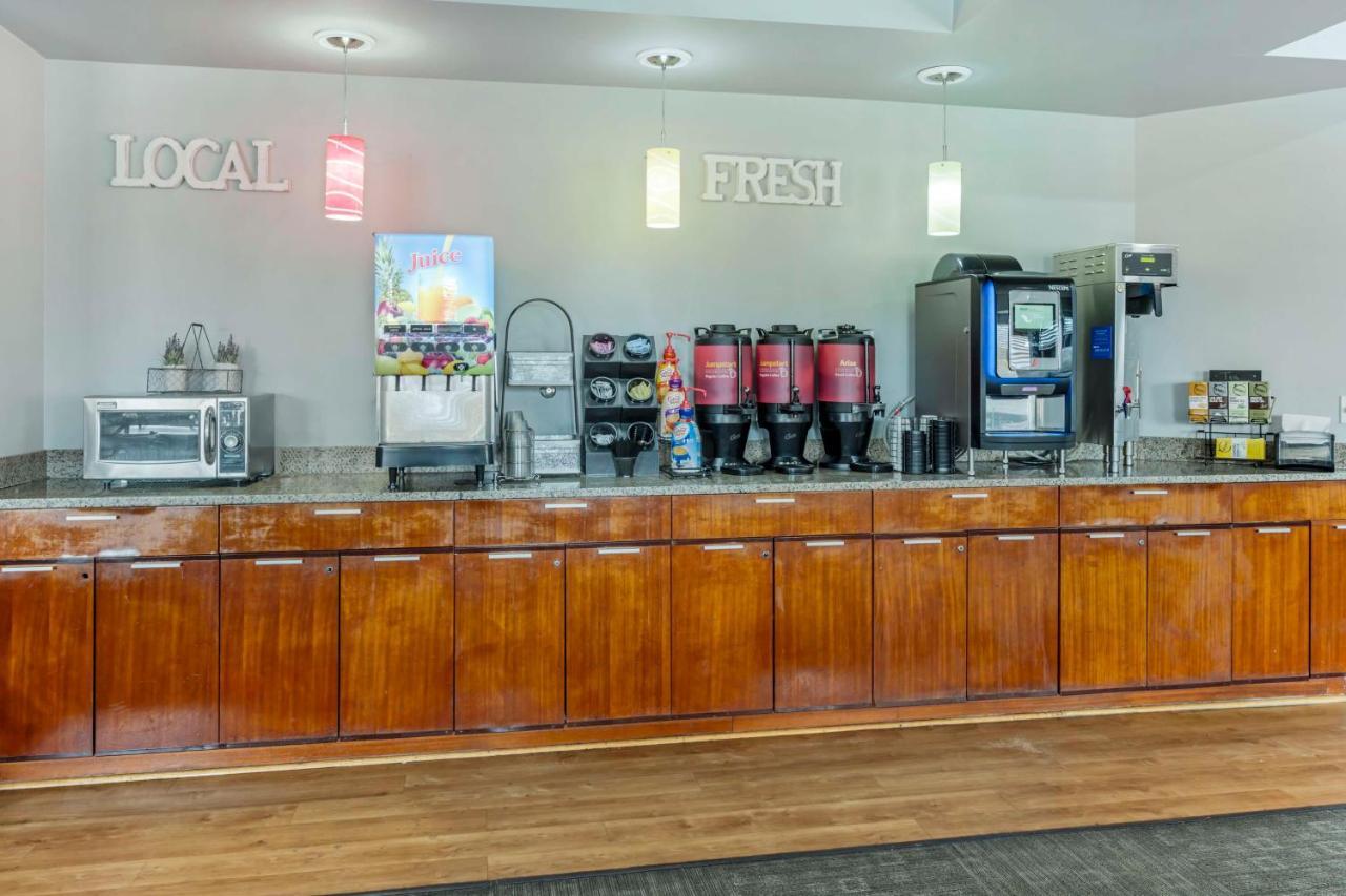 Best Western Plus Peppertree Inn At Omak Esterno foto
