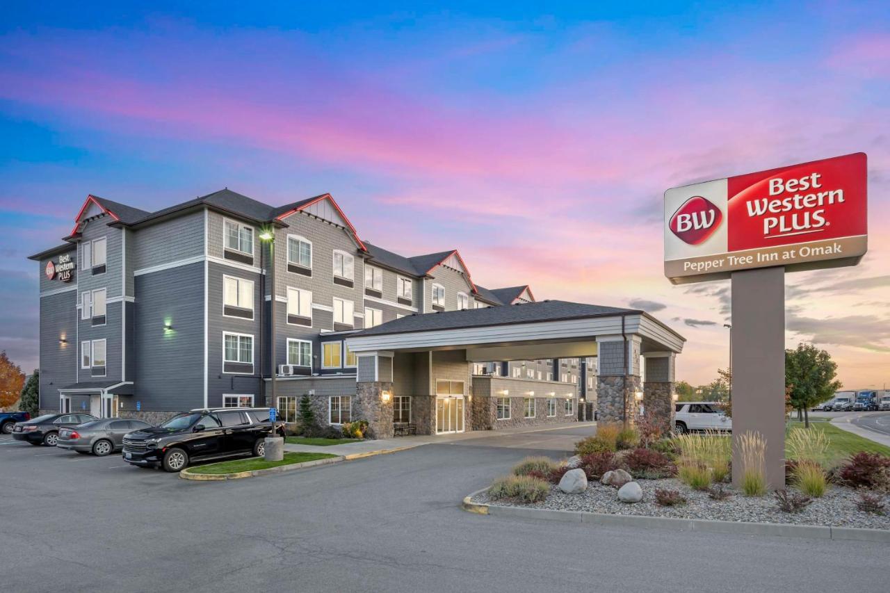 Best Western Plus Peppertree Inn At Omak Esterno foto