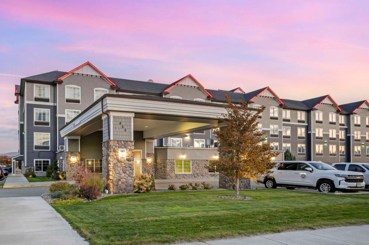 Best Western Plus Peppertree Inn At Omak Esterno foto