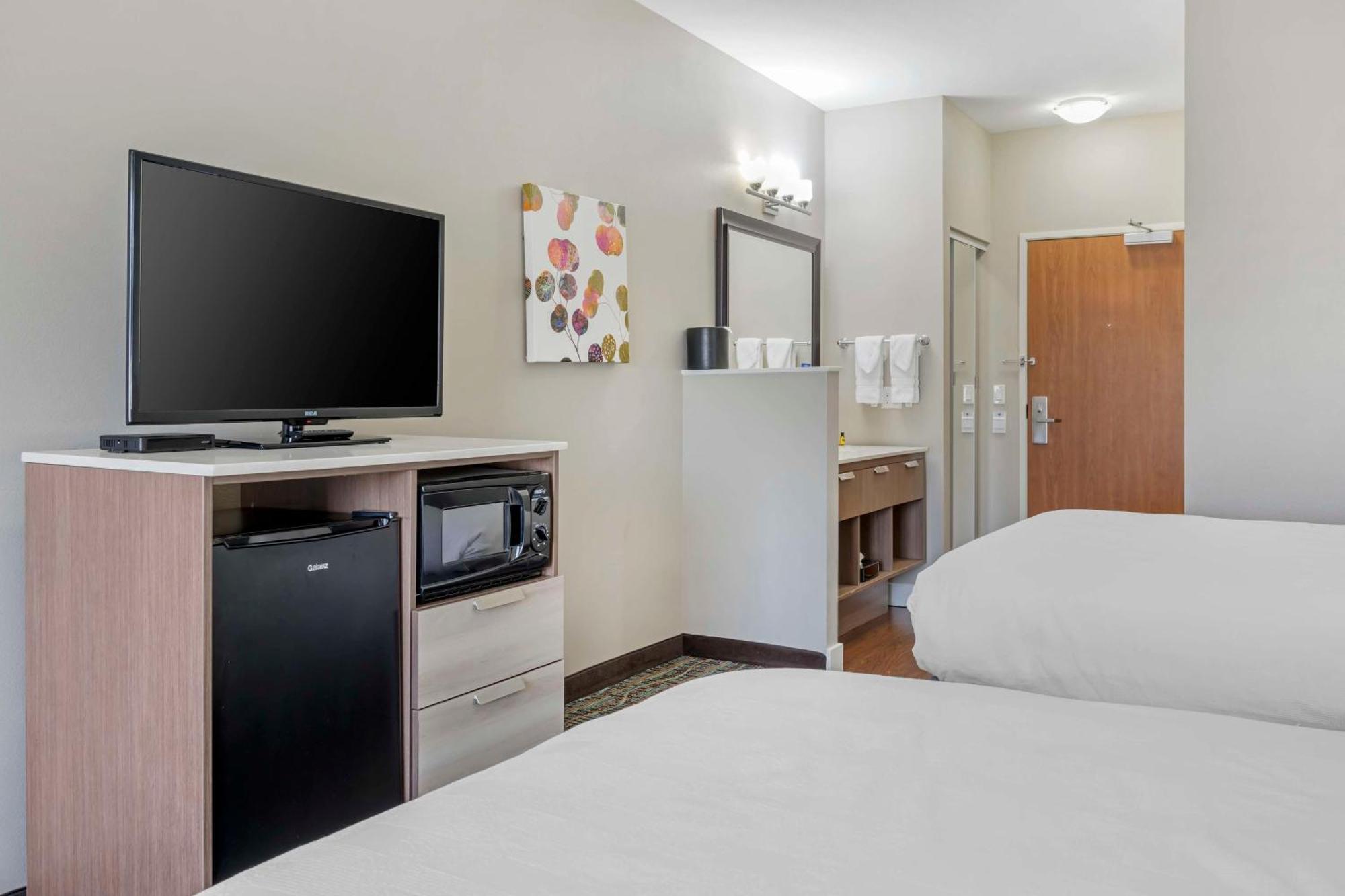 Best Western Plus Peppertree Inn At Omak Esterno foto