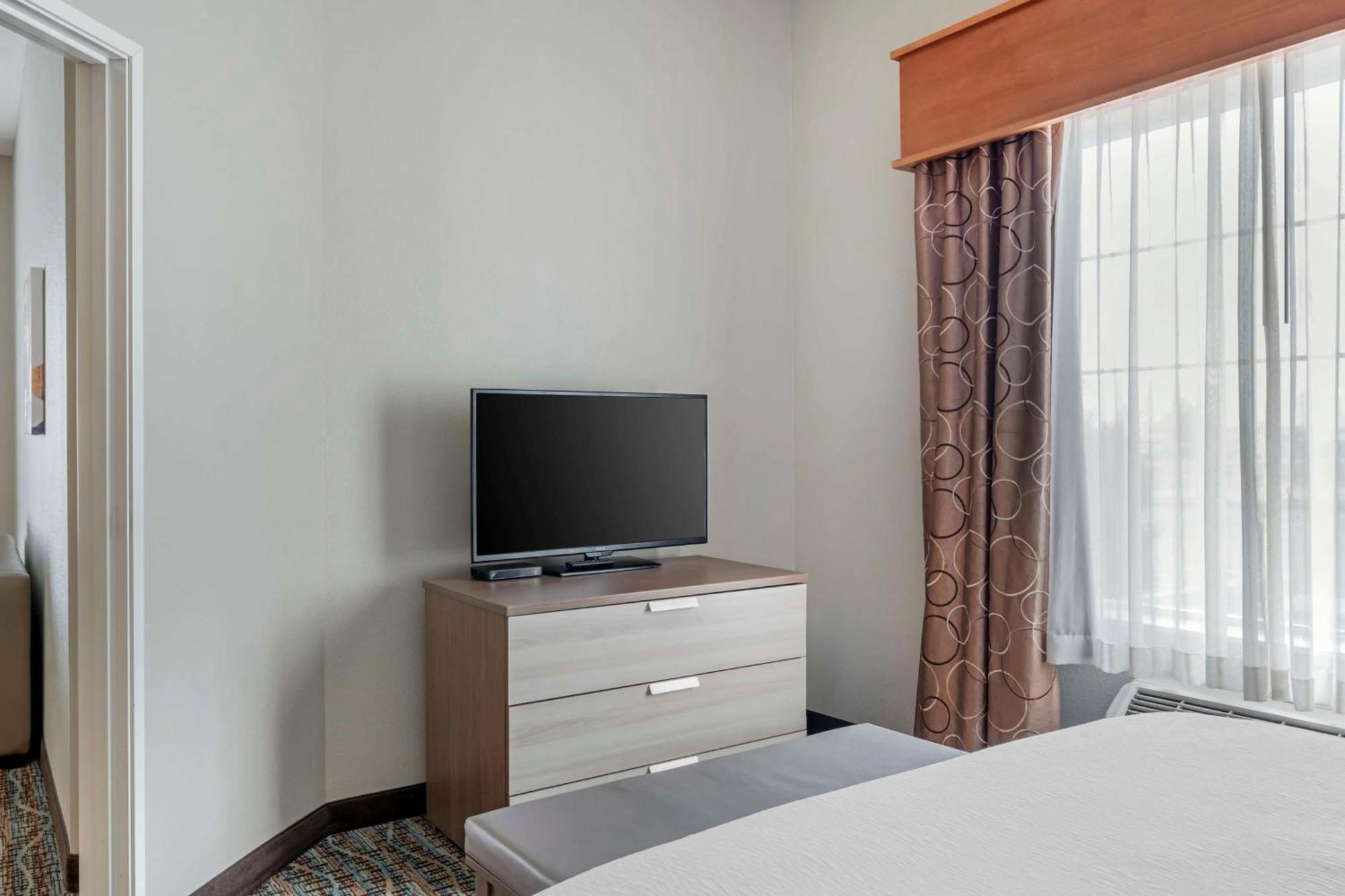 Best Western Plus Peppertree Inn At Omak Esterno foto