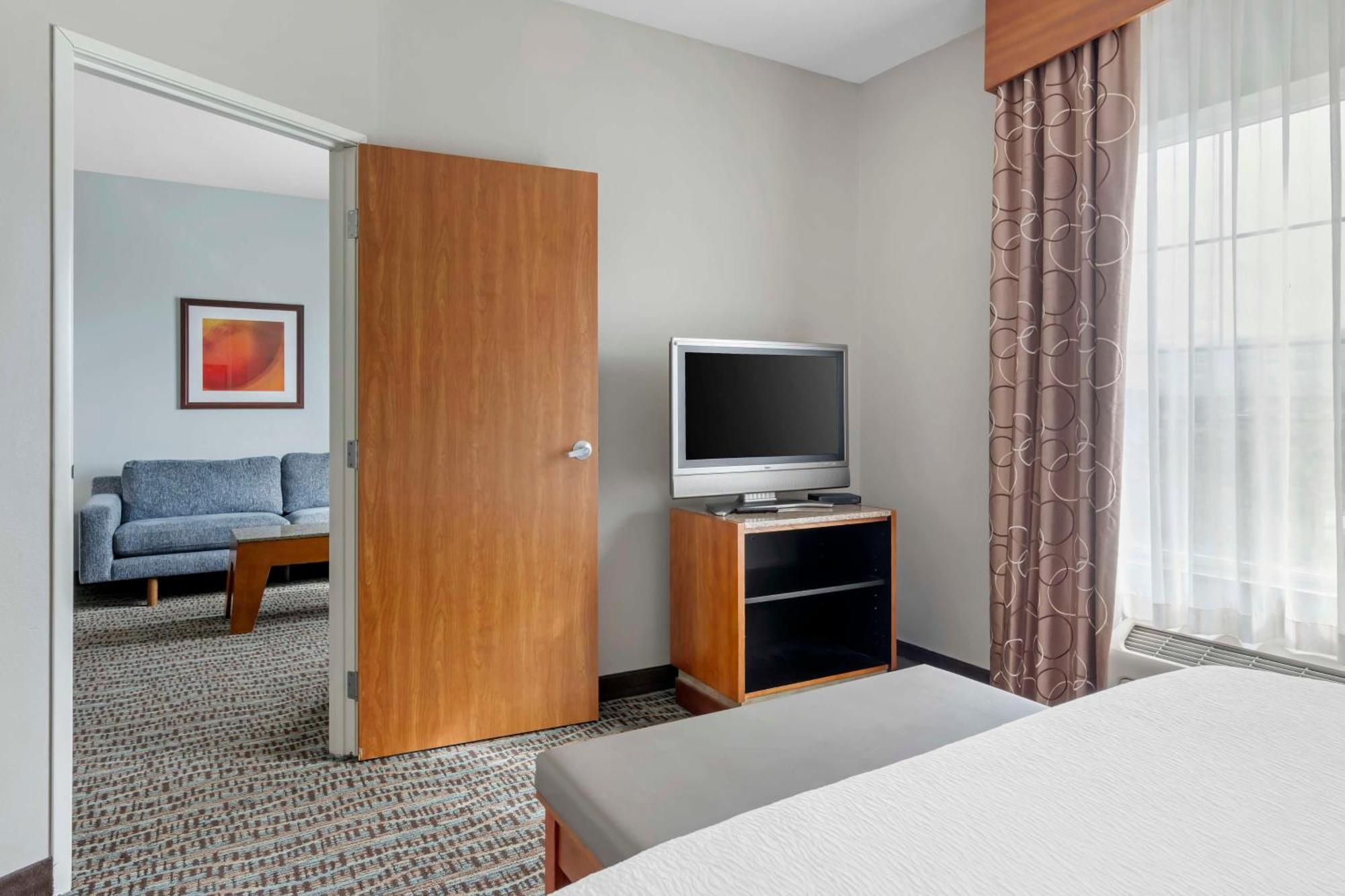 Best Western Plus Peppertree Inn At Omak Esterno foto