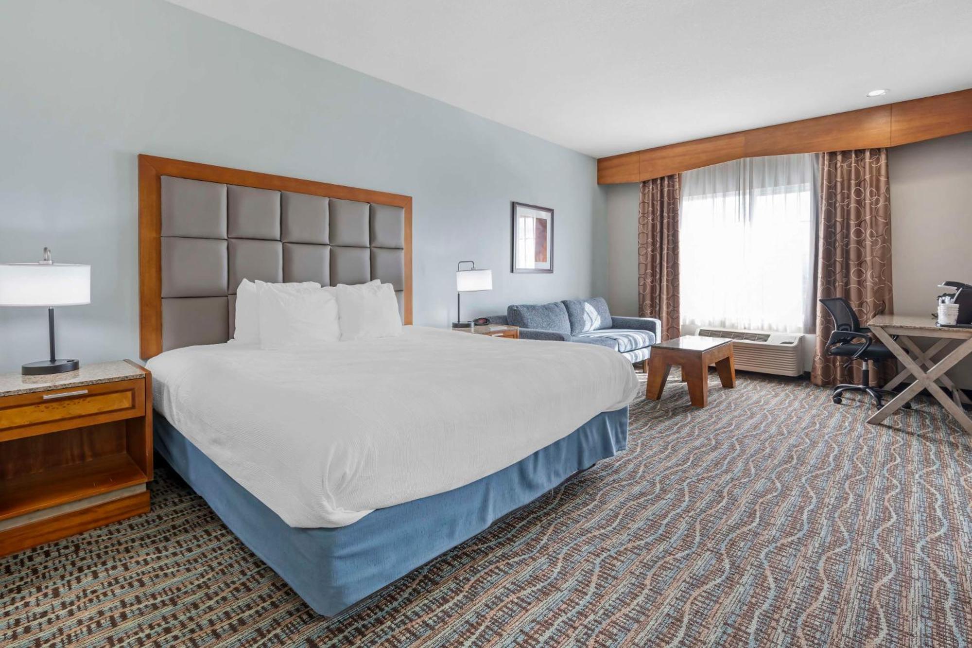 Best Western Plus Peppertree Inn At Omak Esterno foto