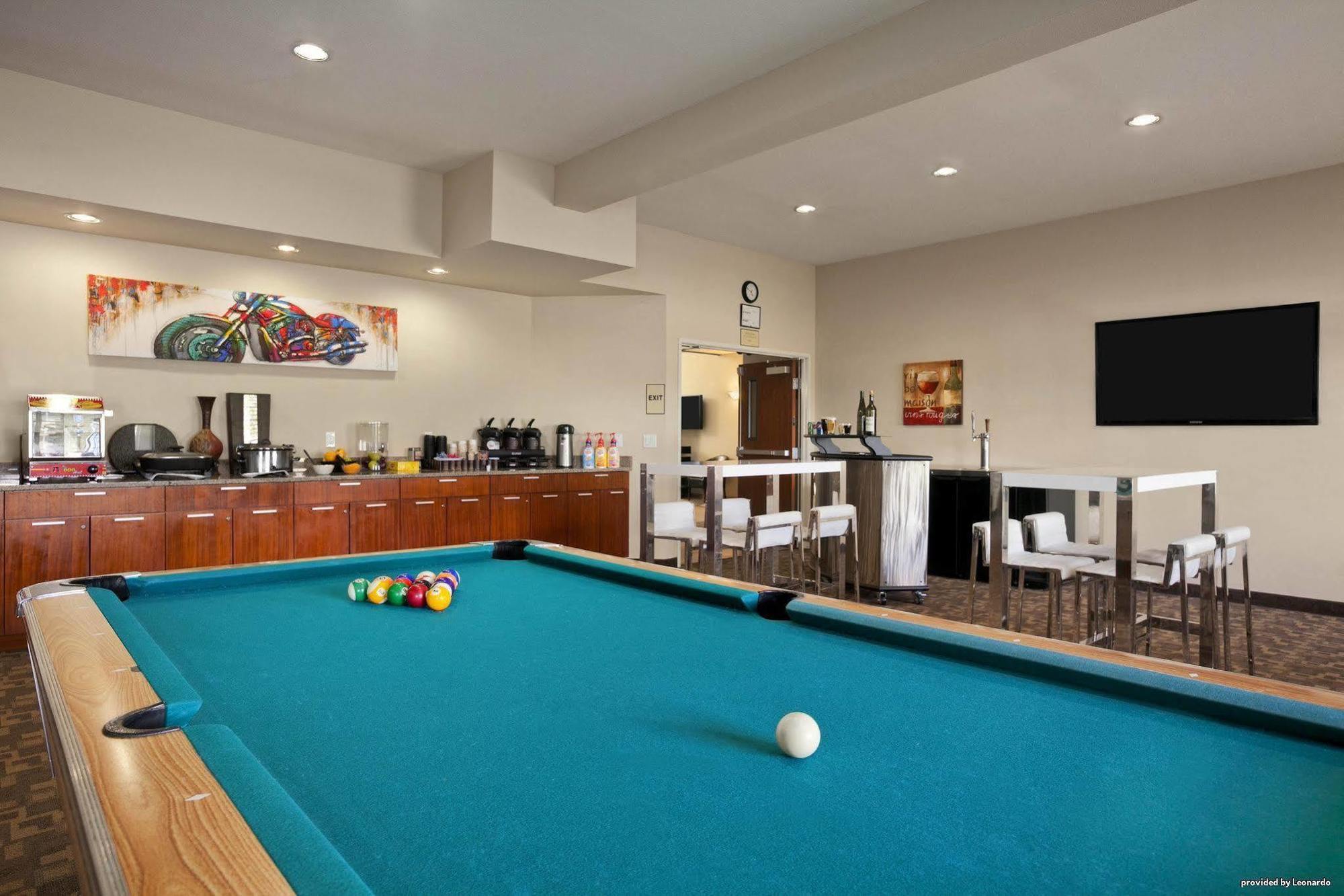 Best Western Plus Peppertree Inn At Omak Esterno foto