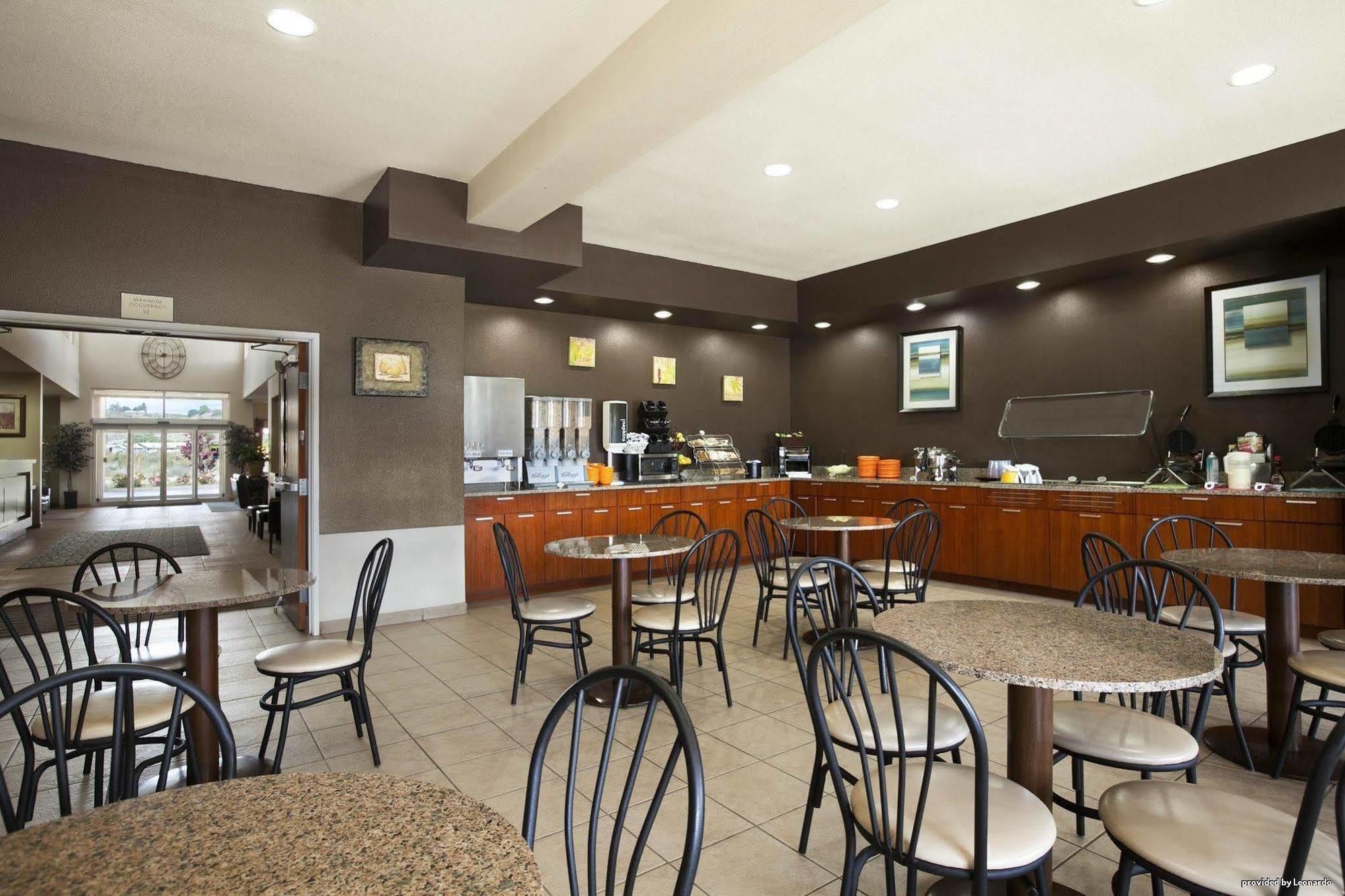 Best Western Plus Peppertree Inn At Omak Esterno foto