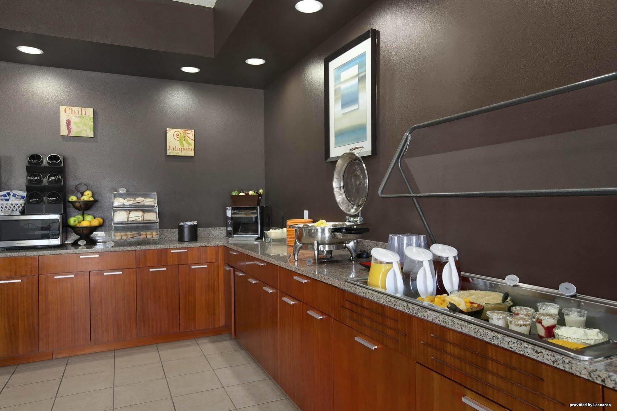 Best Western Plus Peppertree Inn At Omak Esterno foto